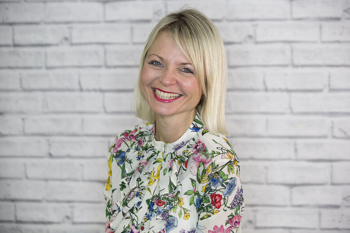 Zoe Ward Waring, Managing Director